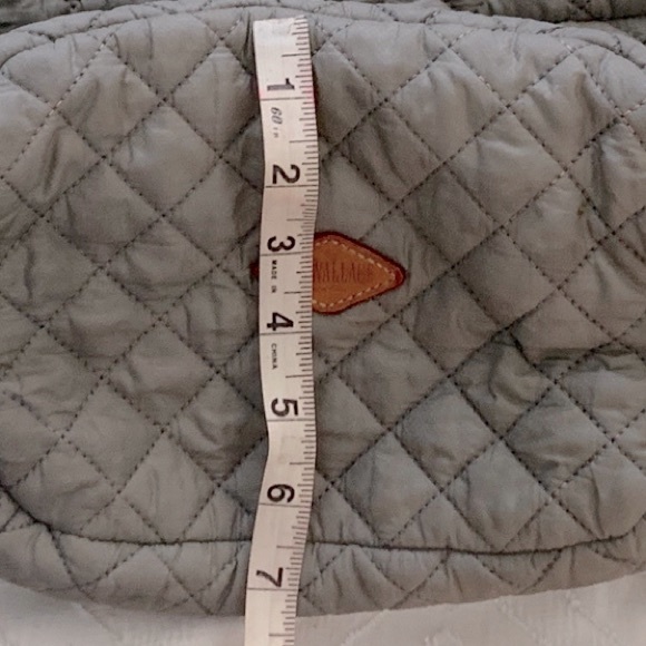 Mz Wallace gray bucket bag. Detachable straps with top handles. - Picture 14 of 14